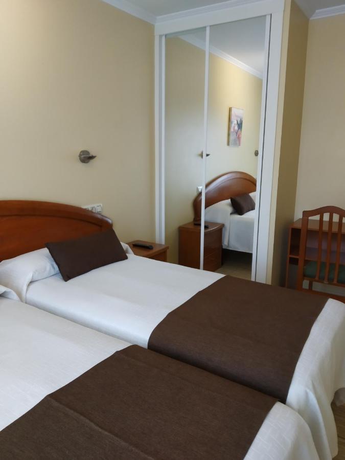Hostal Stella Del Mare Камариньяс Экстерьер фото